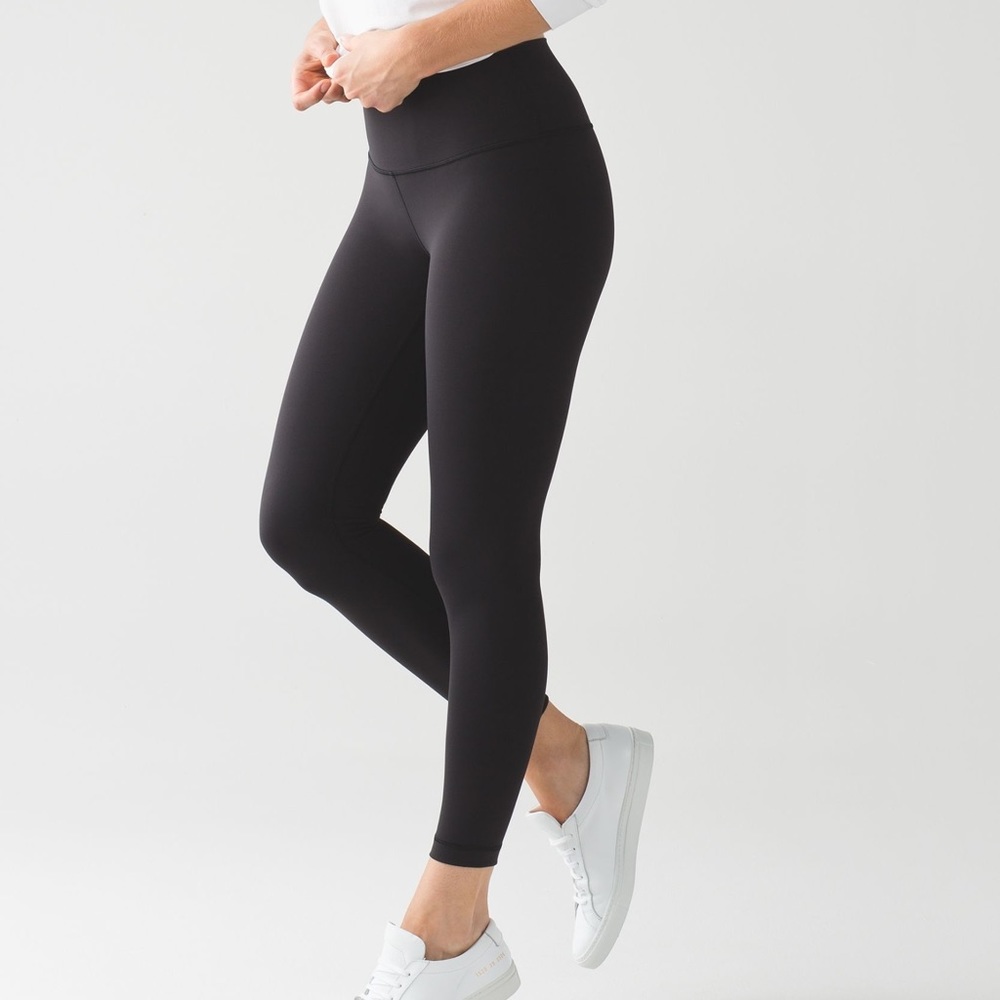 black lululemon align leggings